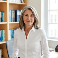 Dr. Maria Schmidt